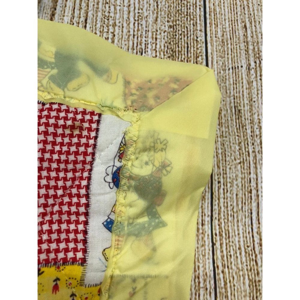 Vtg Baby Blanket Quilt Satin Trim 38" x 45" Rag Doll Theme‎ Smocked Smocking - Picture 9 of 12